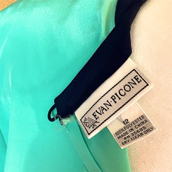 VTG 90s Turquoise and Navy Button Neck Closure Polyester Top | S - Picture 7 of 7